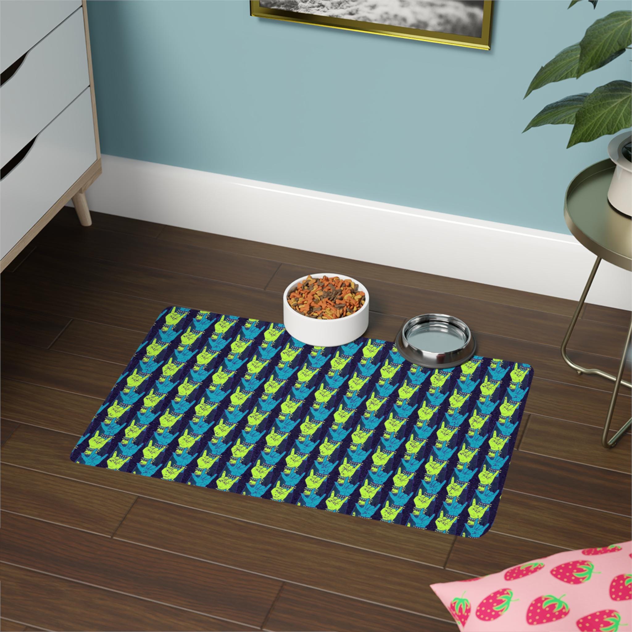 Rock Horns Dog Feeding Mat, Edgy Pet Mealtime