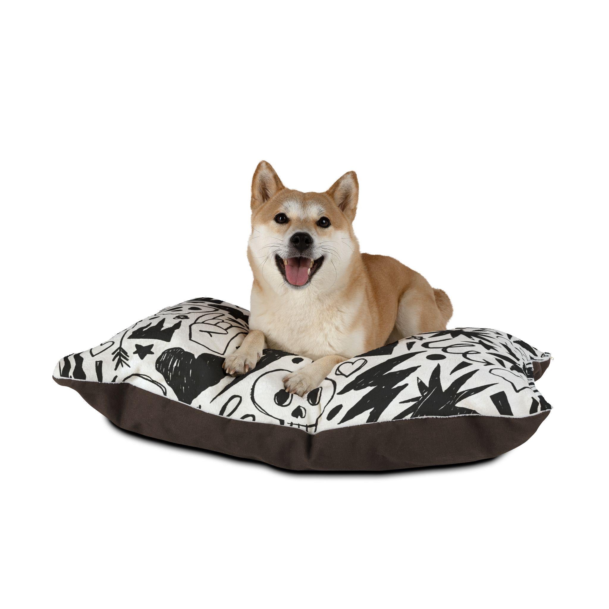 Skull Crown Hearts Pattern Pet Bed | Gothic Dog Bed