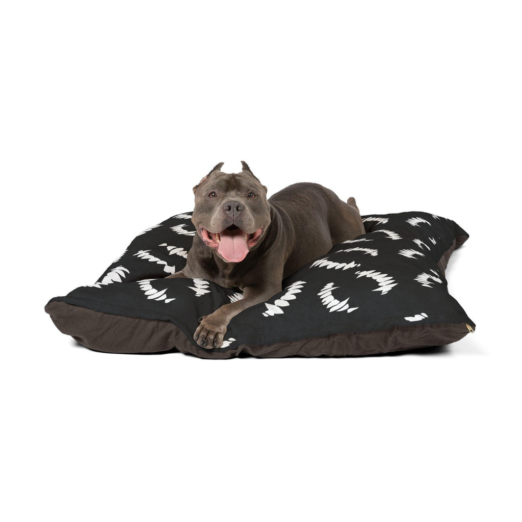 Vampire Teeth Pattern Pet Bed | Dog Bed